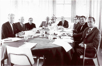 Editorial advisory board of Vinken and Bruyn in the 1960s: (L-R) M. Critchley, A. Biemond, R. Garcin, K.J. Zülch, S. Refsum, P.J. Vinken, E. van Tongeren and G.W. Bruyn.